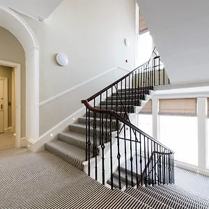 Appartement Royal Princes, Edinburgh